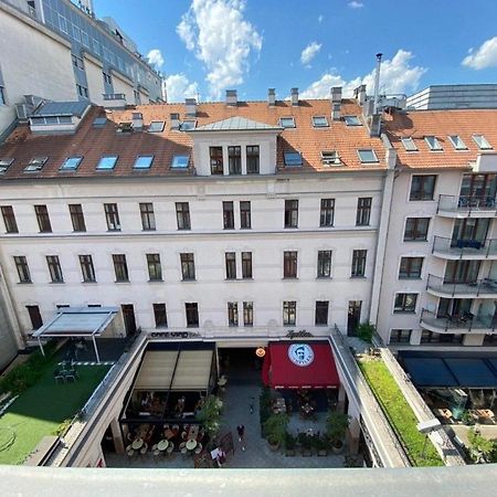 Downtown Gozsdu Vibe Apartments Budapest Ngoại thất bức ảnh