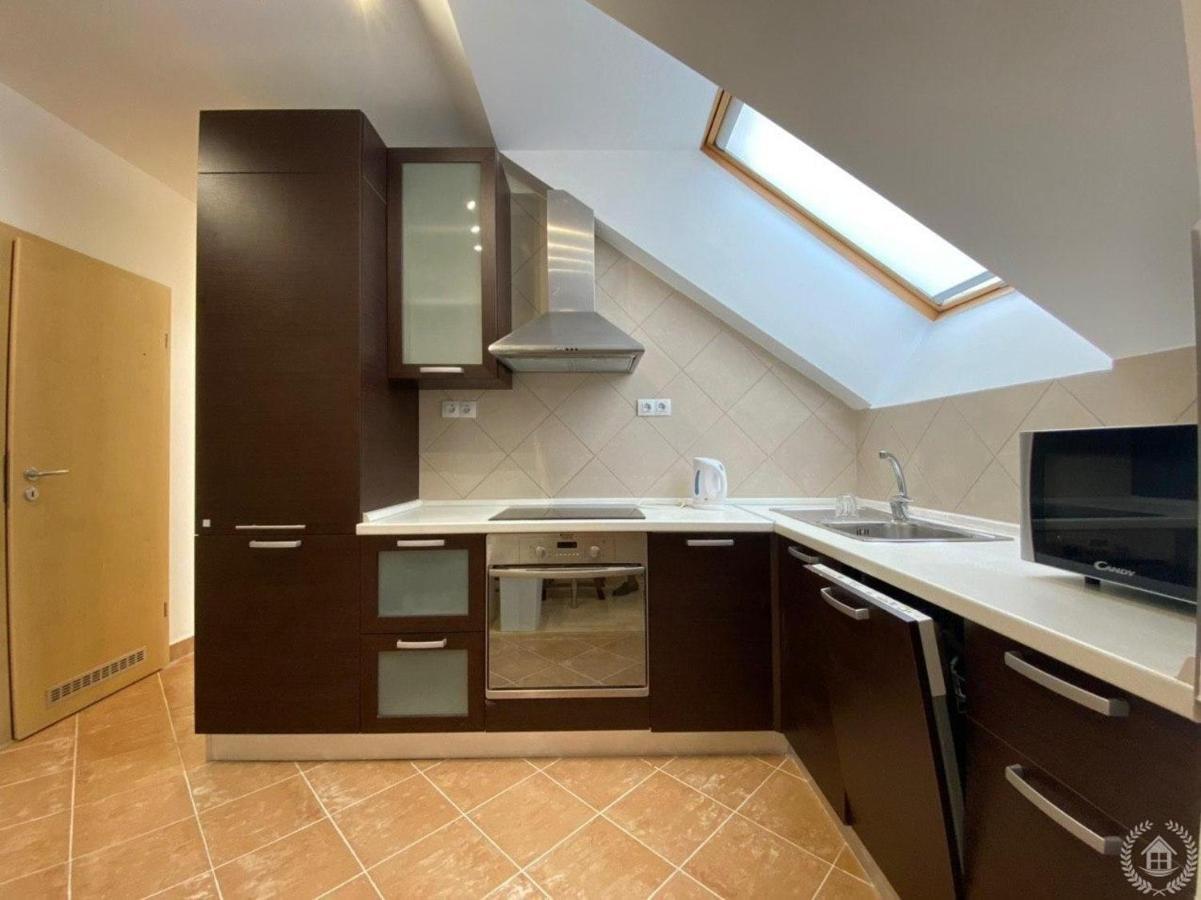 Downtown Gozsdu Vibe Apartments Budapest Ngoại thất bức ảnh